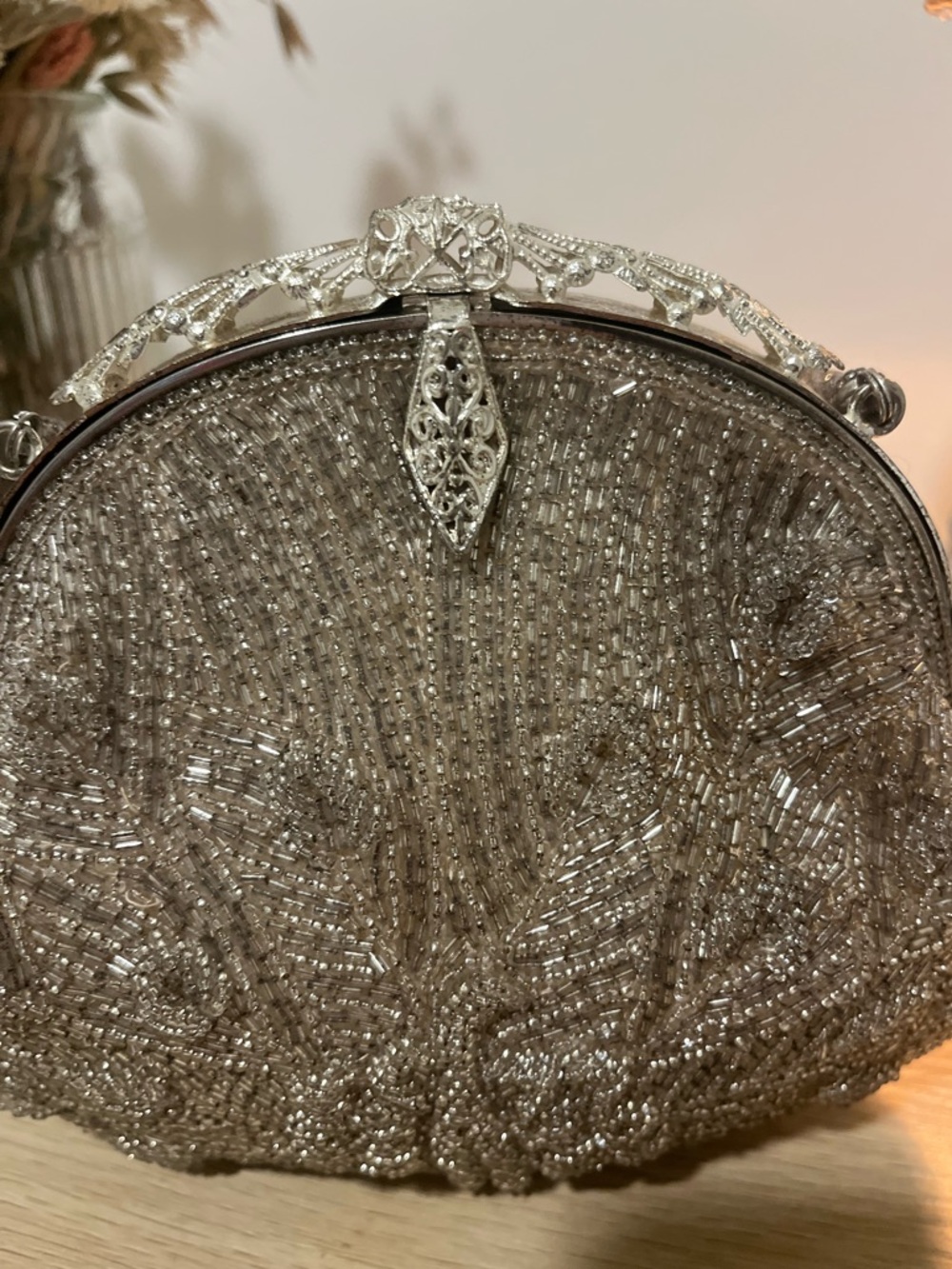 Elegant Silver Beaded Evening Clutch - Women's Bag - Picture 5 of 10